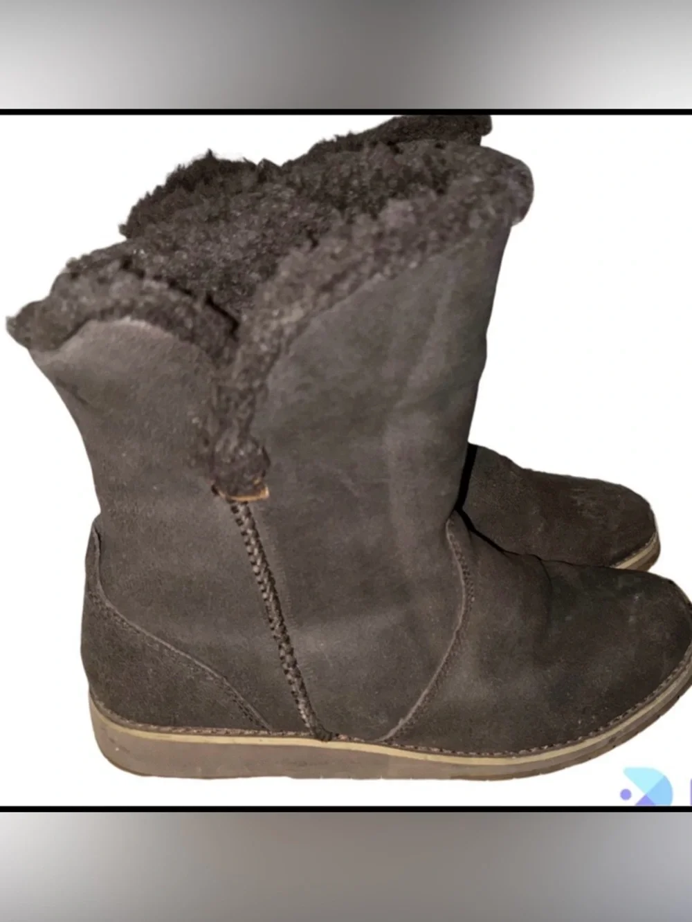 Emu ‘Beach Lo’ Suede & 100% Merino Wool Boots